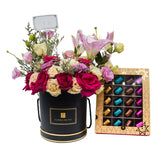 Mix Roses & Chocolate Gift Hamper Box  علبة سلة هدايا مكونة من ورد وشوكولاتة