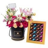 Mix Roses & Chocolate Gift Hamper Box  علبة سلة هدايا مكونة من ورد وشوكولاتة